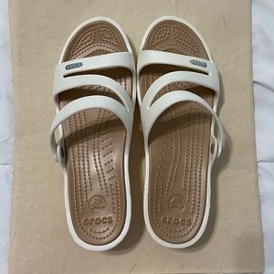 Crocs white Patricia style size 9 women’s